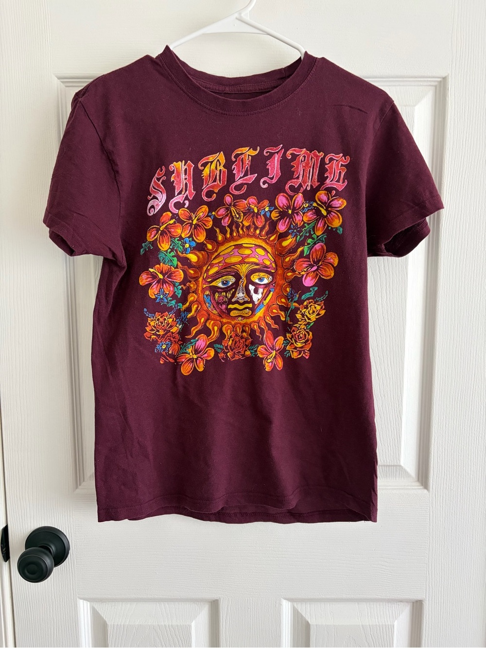 Graphic Women’s Sublime Tee - Burgundy Sunflower Print